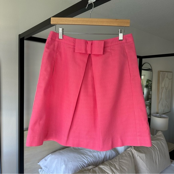 Boden Dresses & Skirts - Boden Bow A-line Structured Pink Knee-length Skirt in size 6R